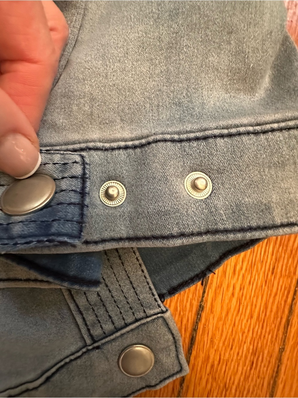 Tribal Jeans Light Denim Button-Front Vest - Light Blue Size Medium 1066 - Picture 10 of 11